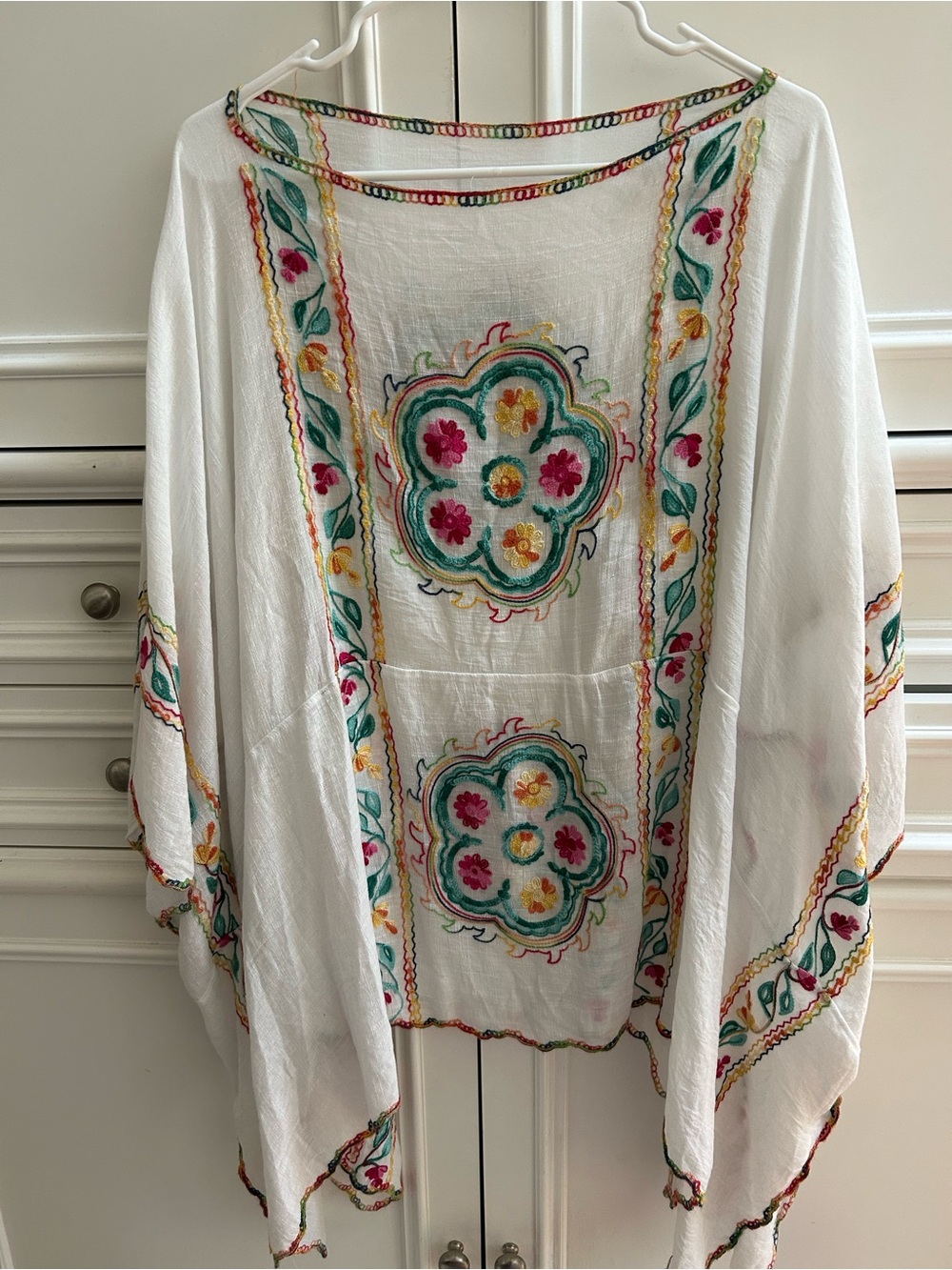 Mountain Girl Clothing White Embroidered Floral Boho Kimono